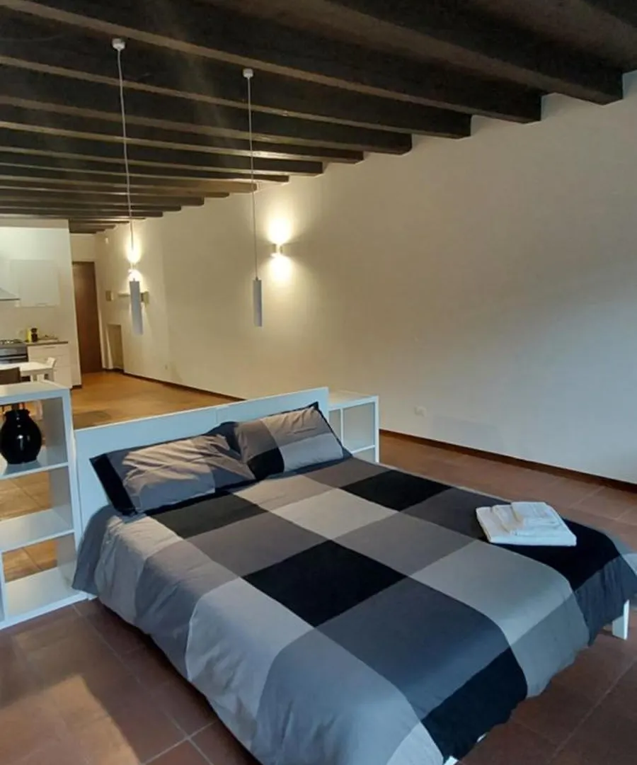 Studio Rosa Vicenza 0*,